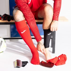 Щитки JOMA - SPARTAN SHIN GUARDS RED BLACK — изображение 2